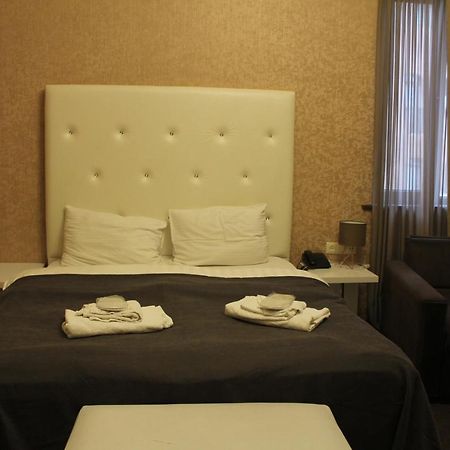 Hotel Plaza Tiflis Dış mekan fotoğraf