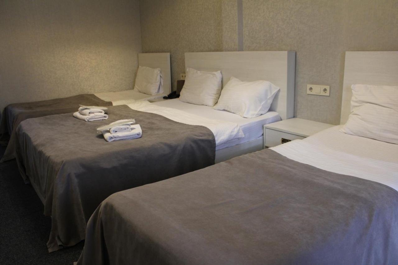 Hotel Plaza Tiflis Dış mekan fotoğraf